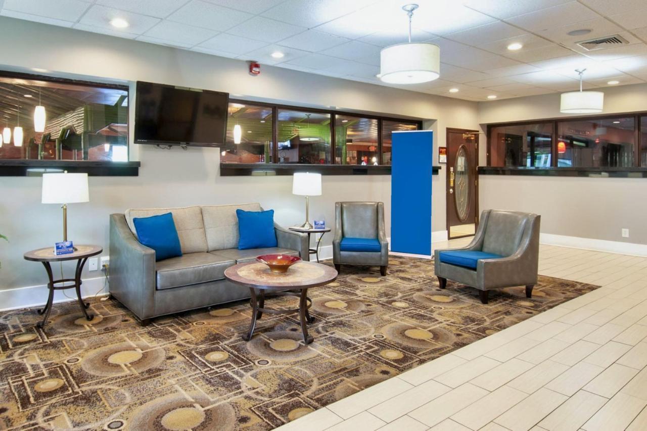 Days Inn & Suites By Wyndham Johnson City Extérieur photo