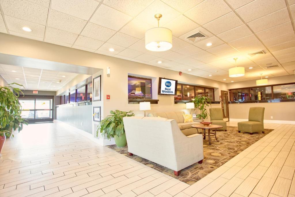 Days Inn & Suites By Wyndham Johnson City Extérieur photo